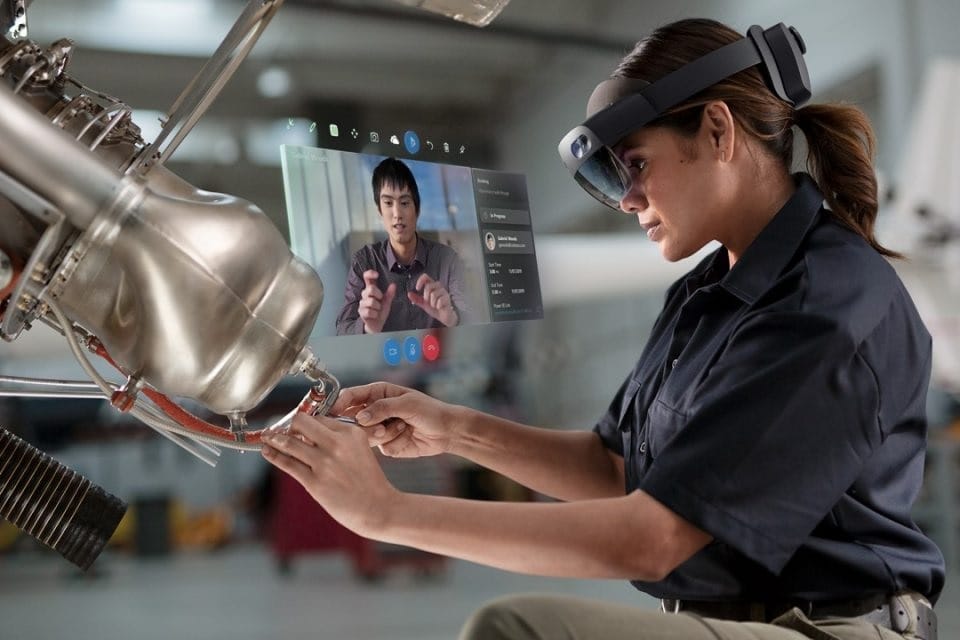 Microsoft anuncia disponibilidade do HoloLens 2 no Brasil Microsoft anuncia disponibilidade do HoloLens 2 no Brasil