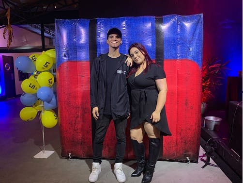 Celebrando os 5 anos de PUBG MOBILE, conheça o casal que fez do jogo sua profissão Celebrando os 5 anos de PUBG MOBILE, conheça o casal que fez do jogo sua profissão