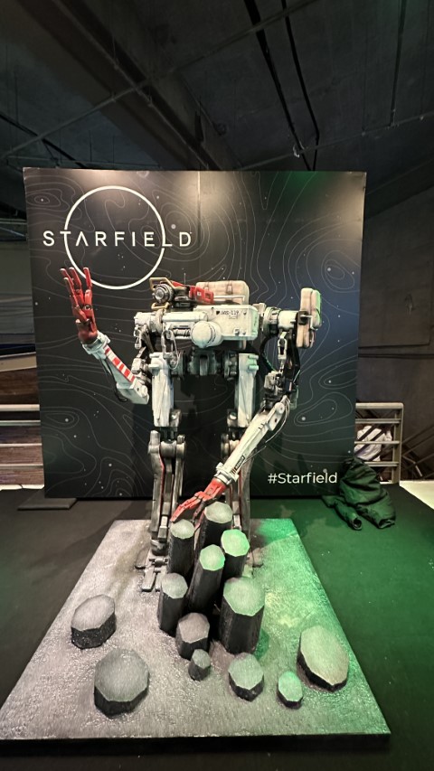 Agência produz robô de Starfield em tamanho real para lançamento de Starfield Agência produz robô de Starfield em tamanho real para lançamento de Starfield