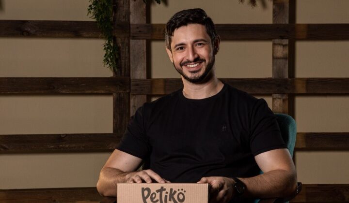 Petiko aposta no universo geek para conectar tutores e pets em experiências únicas. Petiko aposta no universo geek para conectar tutores e pets em experiências únicas.